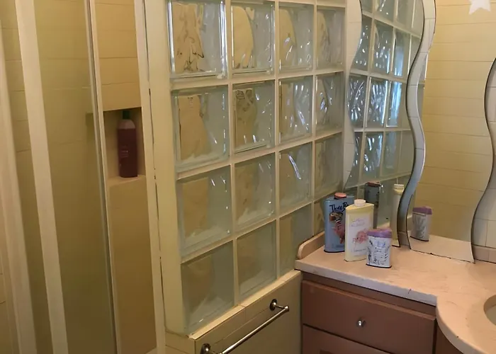 Casa Do Bairro Willa Lizbona